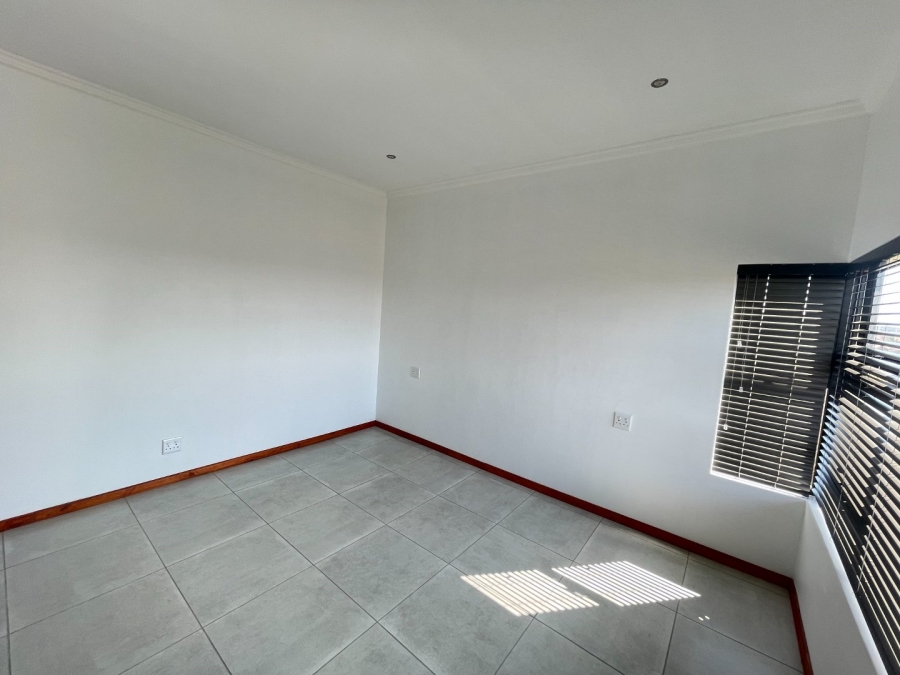 4 Bedroom Property for Sale in Wild Olive Estate Free State